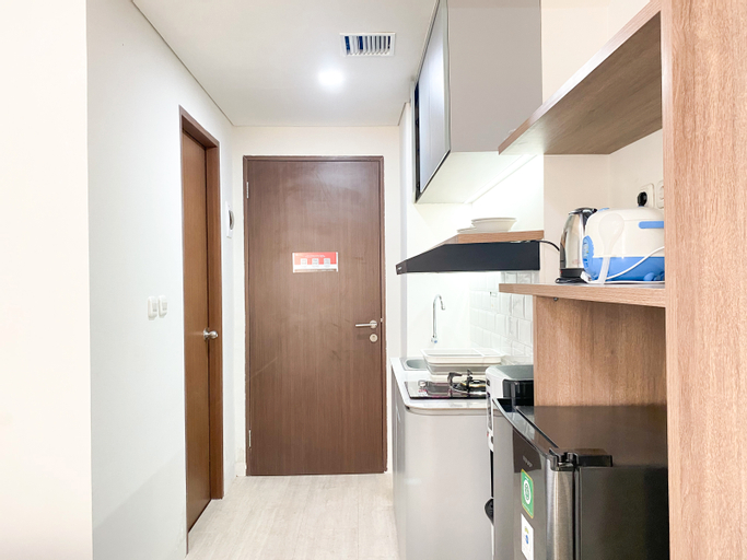 Others 2, Homey and Well Design Studio Transpark Juanda Bekasi Timur Apartment By Travelio, Bekasi