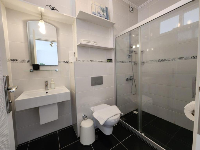 Bathroom 3, Guney Suites by Villa Safiya, Fethiye