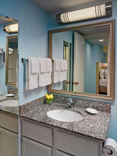 Bathroom 21