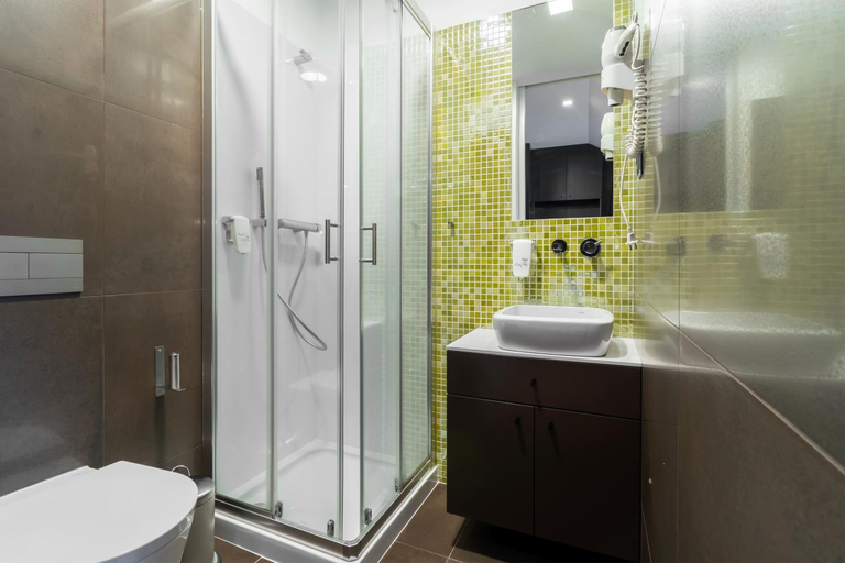 Bathroom 4, Despertar Saudade, Coimbra