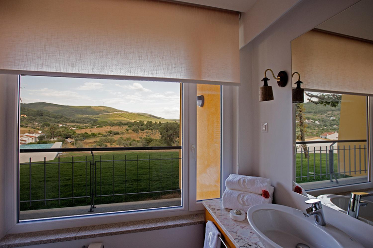 Bathroom 4, Cabecas Do Reguengo, Portalegre