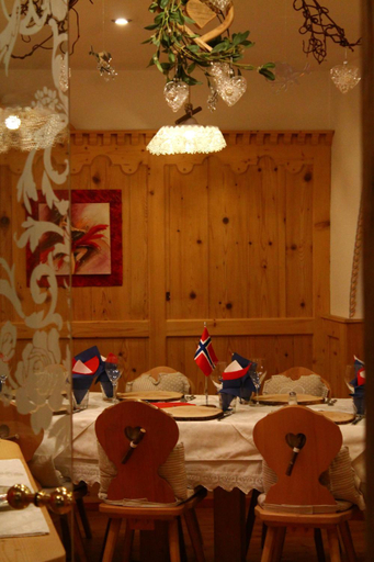 Food & Drinks 5, Hotel Garni Salvanel, Trento