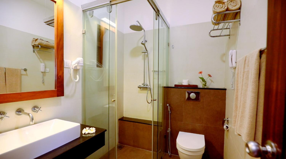 Bathroom 5, Kithala Resort, Thissamaharama
