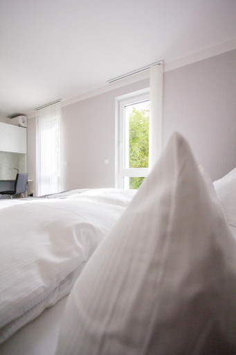 Bedroom 3, ApartHotel "Am Fließ", Bautzen