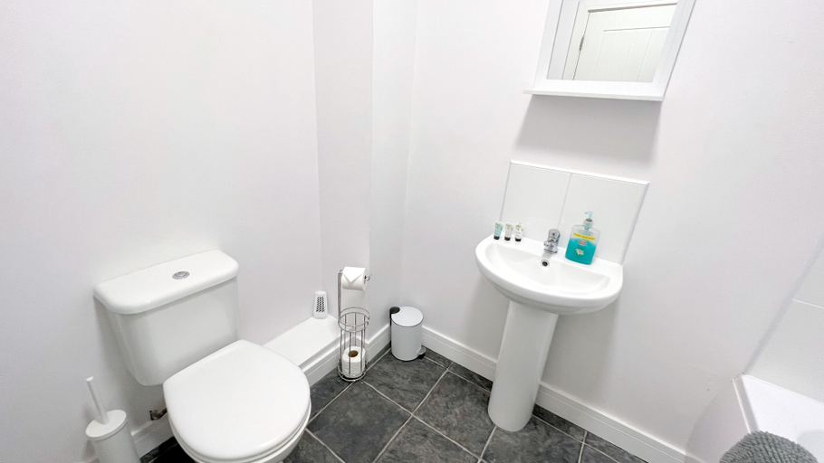 Bathroom 3, Friars House, Stafford by BELL Apartments, Staffordshire