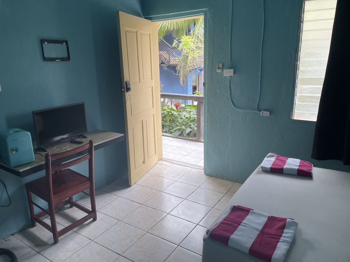 Bedroom 2, AIRPORT INN, Roatán