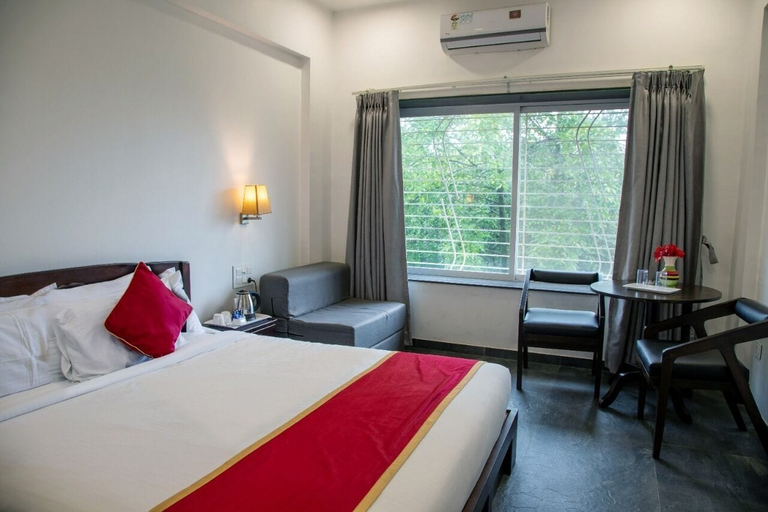 Bedroom 3, Hotel Kantara, Pune