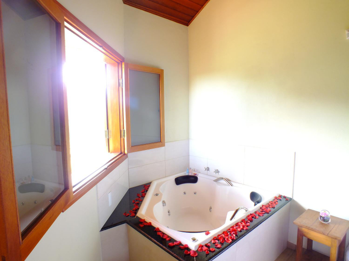 Bathroom 4, Pousada Vista da Serra Monte Verde, Camanducaia