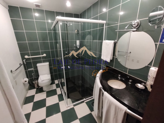 Bathroom 4, Laje de Pedra Mountain Village Prime, Canela