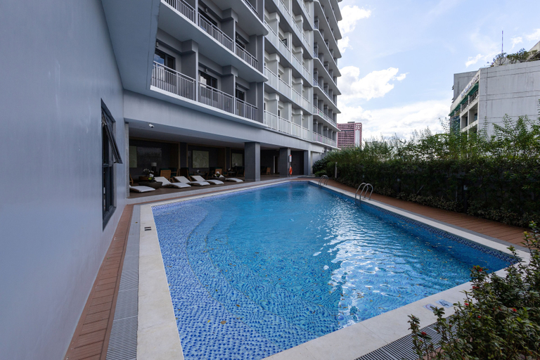 Sport & Beauty 2, Lush Residences Makati, Makati City