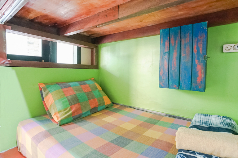 Bedroom 23