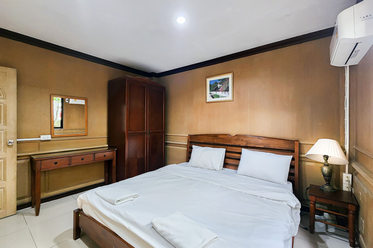 Bedroom 26