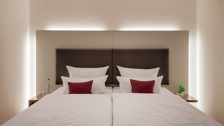 Others 5, Hotel Newton Heilbronn, Heilbronn