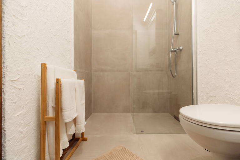 Bathroom 3, Aparthotel Casa 1901, Baia Mare