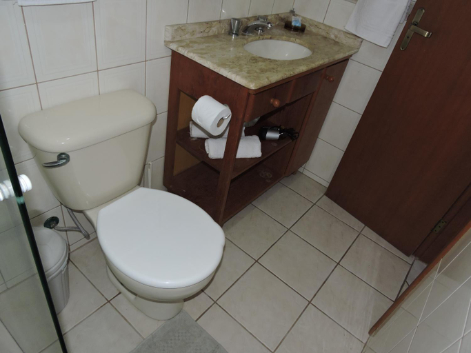Bathroom 3, Castelo da Ilha, Florianopolis