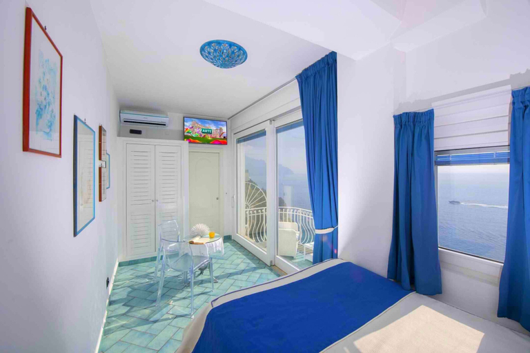 Bedroom 4, Hotel La Ninfa, Salerno