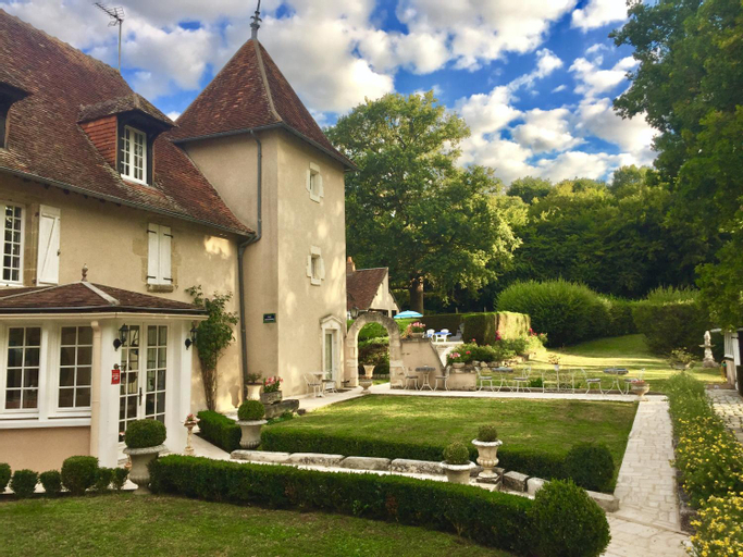 Le Petit Chateau De Sainte Colombe, Indre