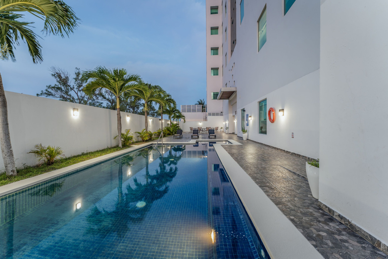 Sport & Beauty 2, La Venta Inn Ciudad del Carmen, Carmen