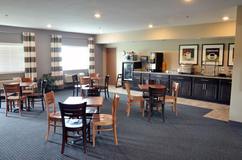 Food & Drinks 5, Brookstone Lodge & Suites (Algona), Kossuth