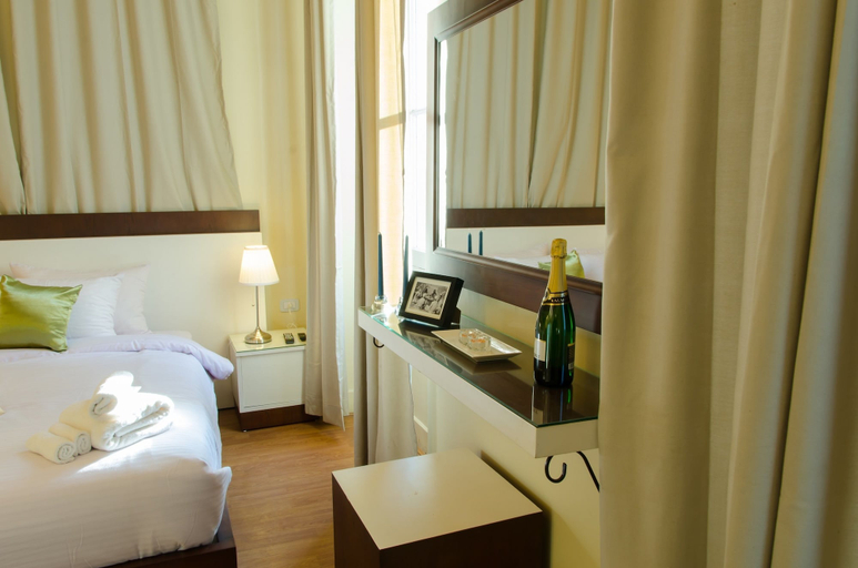 Bedroom 4, Grand Agor Hotel, 'Abdin
