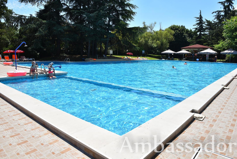 Sport & Beauty 4, Hotel Ambassador - Free Parking, Varna