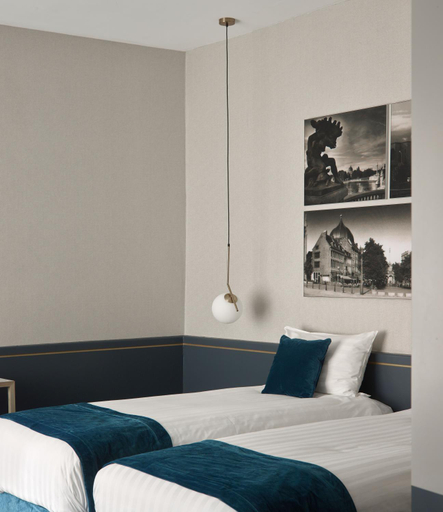 Bedroom 2, Amosa Liege City Centre Hotel, Liège