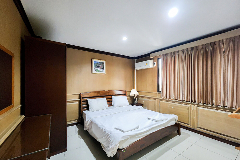 Bedroom 19