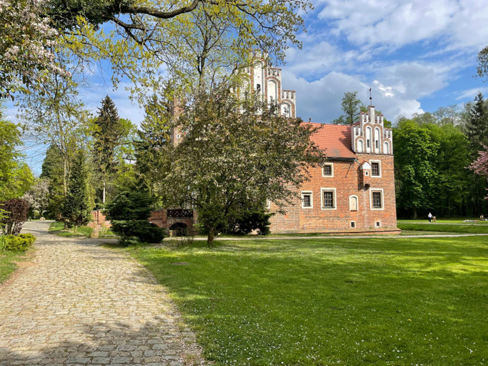 Others 5, Zamek na wodzie w Wojnowicach, Środa Śląska