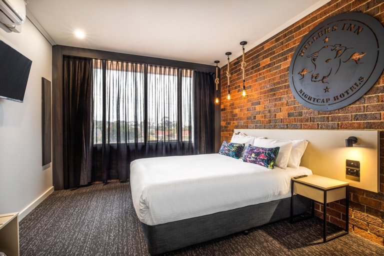 Bedroom 12