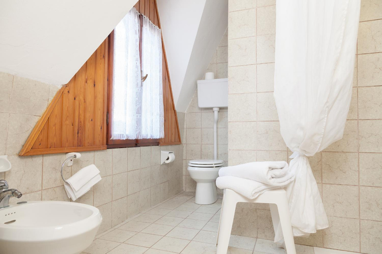 Bathroom 4, Hotel Ricordo Du Parc, Parma