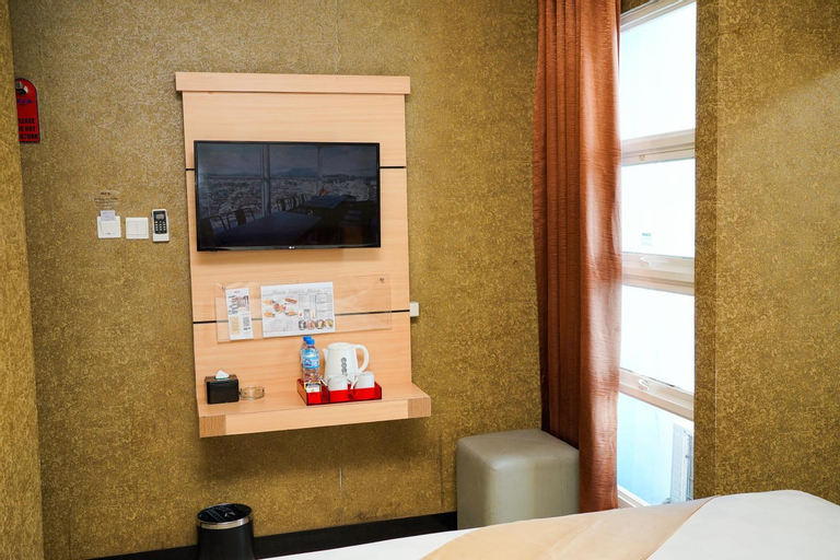 Bedroom 23