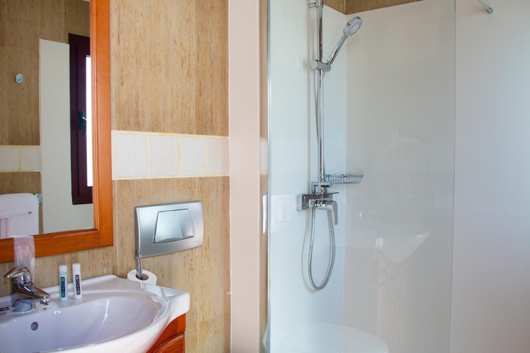 Bathroom 5, ホテル ブティック TAO カレタ マル, Las Palmas