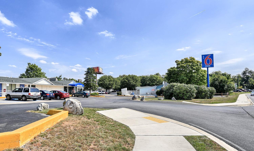 Others 2, Motel 6 Hagerstown, MD, Washington