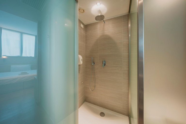 Bathroom 6