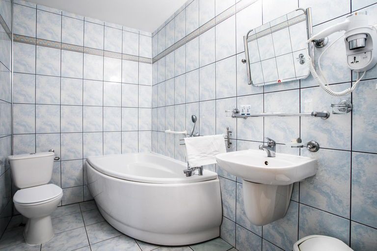 Bathroom 2, Jan Kazimierz, Kłodzko
