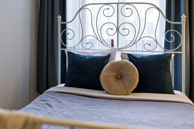 Bedroom 4, Wawelove Royal Spacious 2 Bedroom Apt., Kraków City