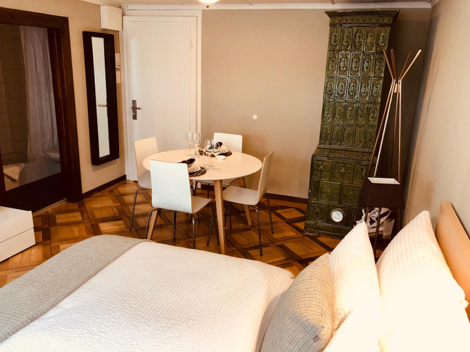 Bedroom 2, Top city center location by Airhome, Zug