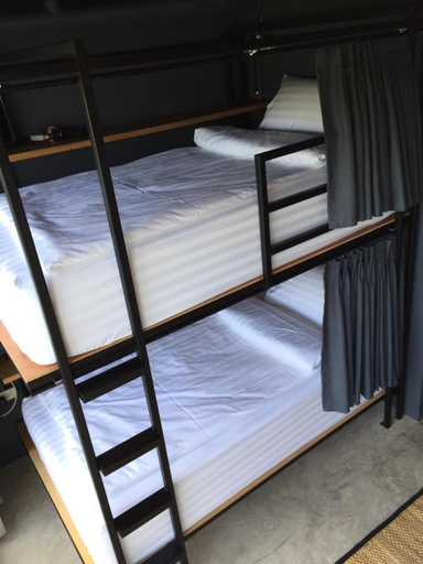 Bedroom 2, Bedgasm Hostel, Muang Chanthaburi