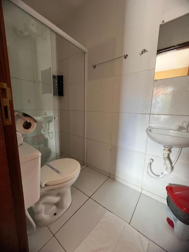Bathroom 4, Hotel Pinto Martins, Camocim