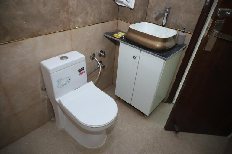 Bathroom 2, Hotel Lyf Suites - bahadurgarh, Jhajjar