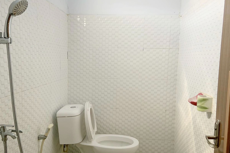 Bathroom 4, Pondokan Guest House Rinjani Syariah, Bengkulu
