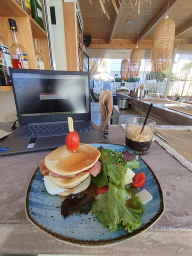 Food & Drinks 5, Koukounari Apartments, Attica
