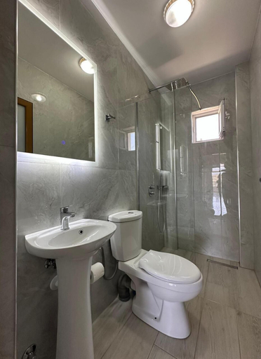 Bathroom, Joni Apartaments, Sarandës