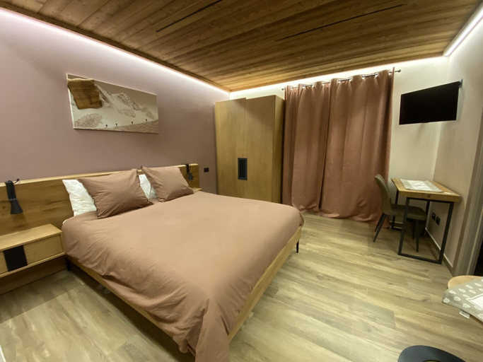 Bedroom 3, Bed and Breakfast Soffio di Vento, Aosta