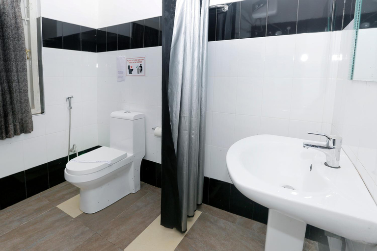 Bathroom, Sapus Mountain Breeze, Nuwara Eliya