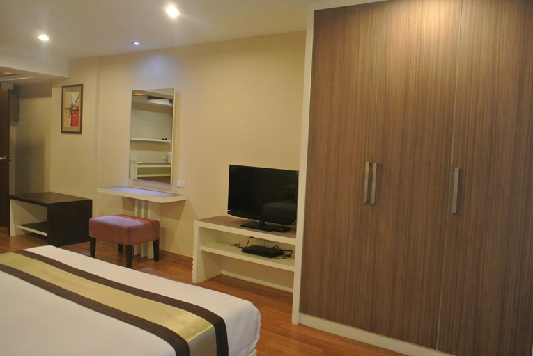 Bedroom 3, Nana Tai Suite, Khlong Toey