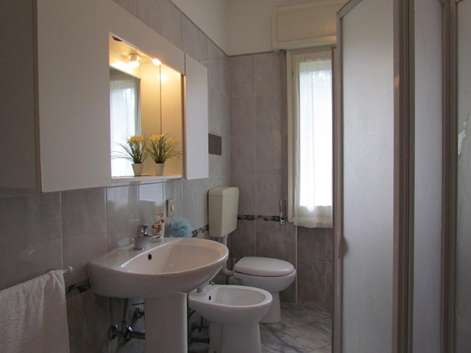 Bathroom 2, Appartamenti Codan & Fransi - in the city center, Venezia