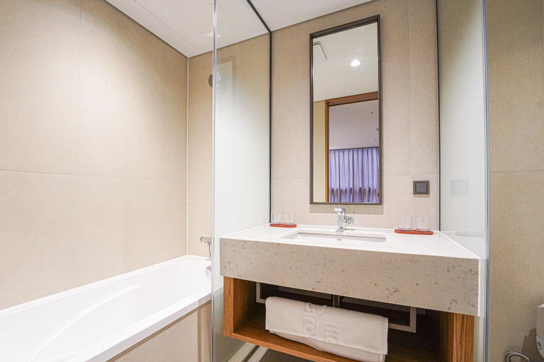 Bathroom 5, Hotel Ground27, Jung