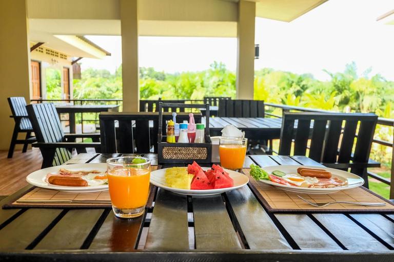 Food & Drinks 4, The Oasis Khaolak Resort, Takua Pa