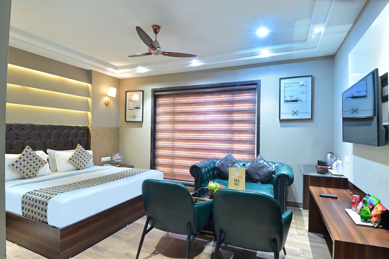 Bedroom 3, Hotel Oak plaza New Delhi, Delhi